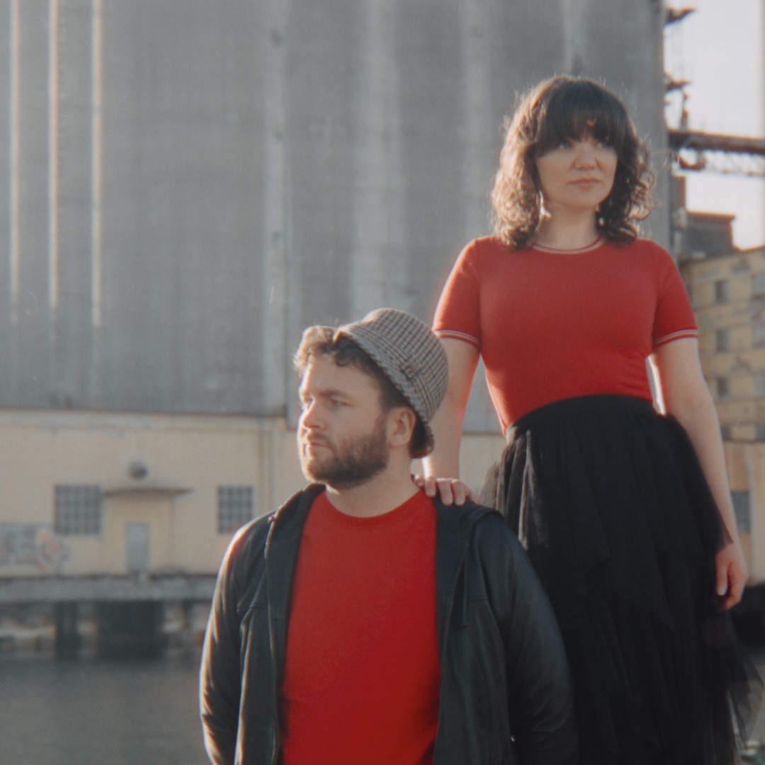 Bellefolie unveil debut single, “In the Clouds”