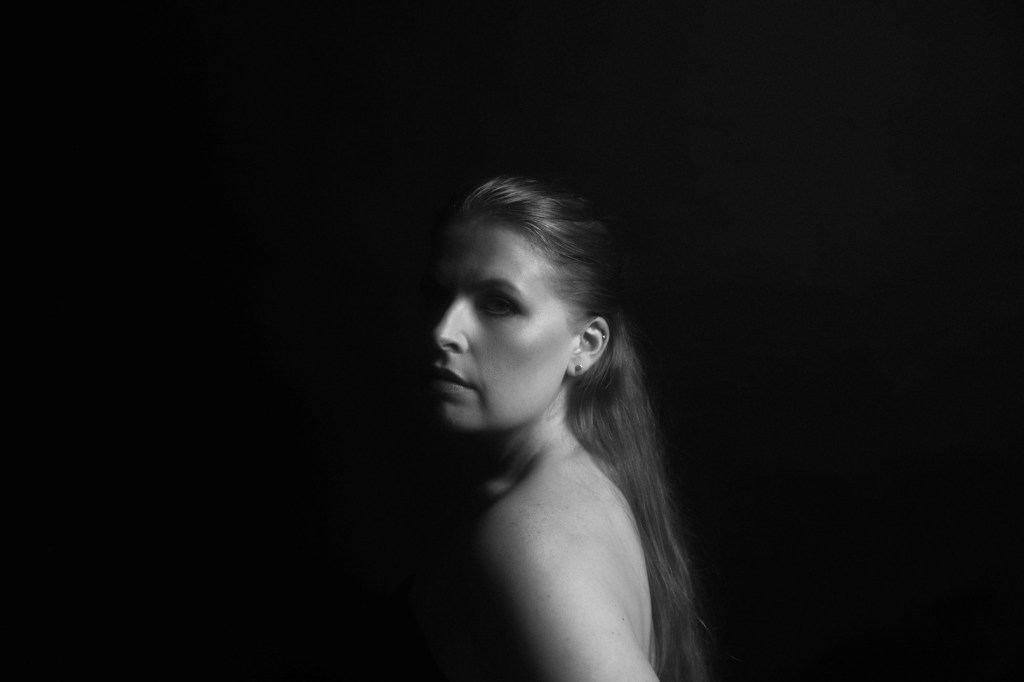 Hear Charlotte Morris’ new song, “Villain”