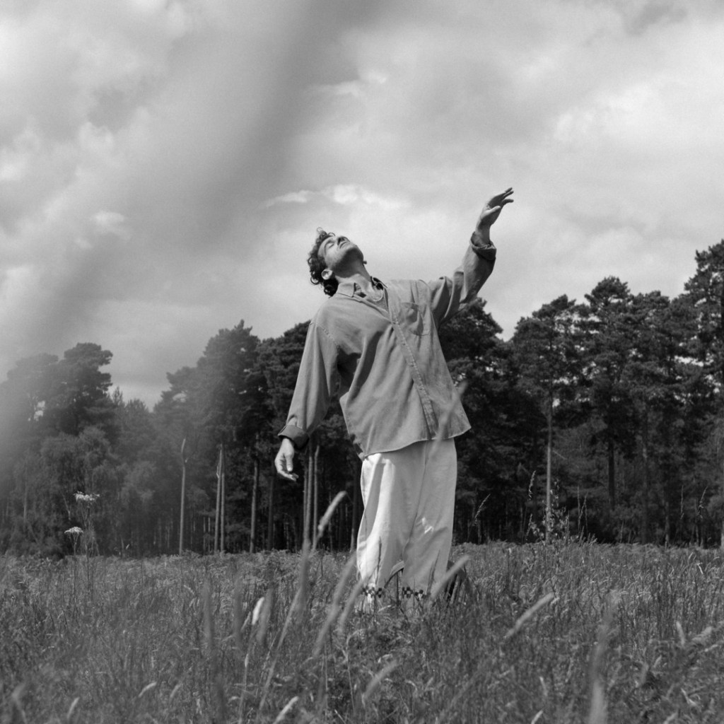 Charles Costa releases new song “Thief” ahead of his upcoming&nbsp;album