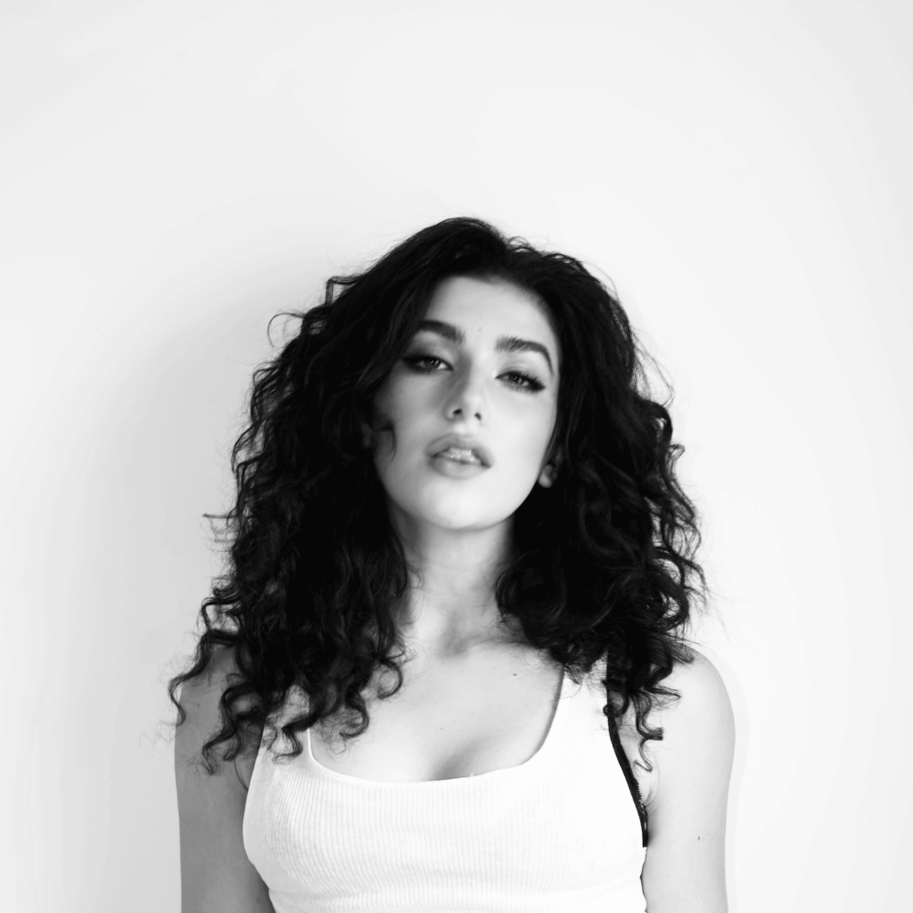 Caroline Romano drops “IDK These Days” as she prepares to release a new&nbsp;EP