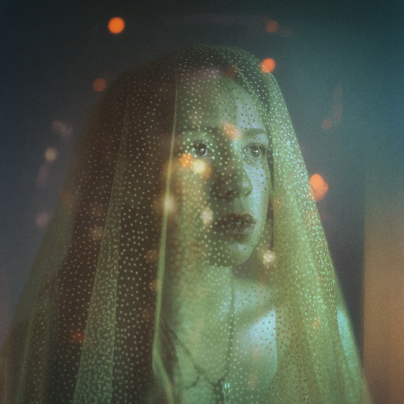 Chè Aimee Dorval is back with new single, “Joyride”