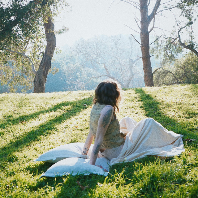 Listen to “Fill” by talented singer-songwriter Gnat