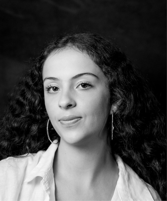 Sofia Gale’s latest song provides insight on “Playing The&nbsp;Game”