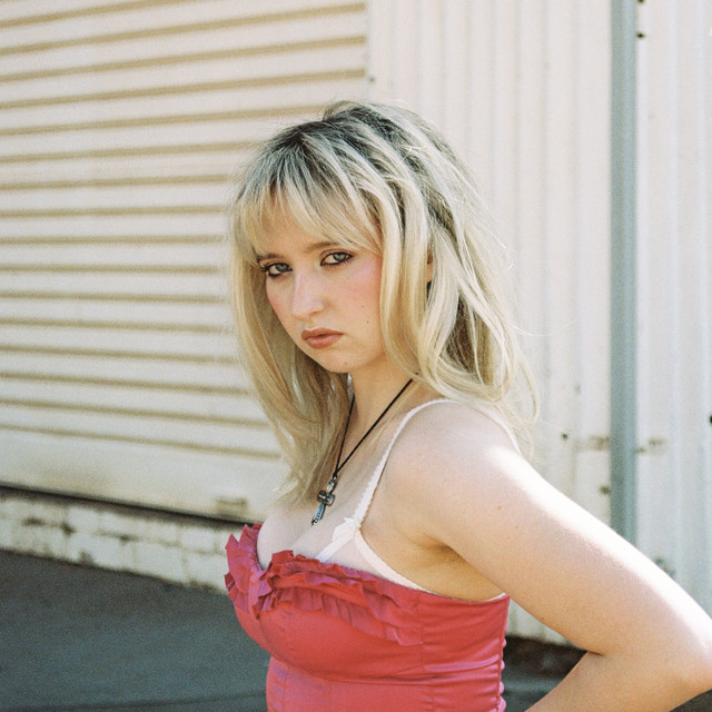 EDIE is back with “Girl’s Girl”:&nbsp;listen