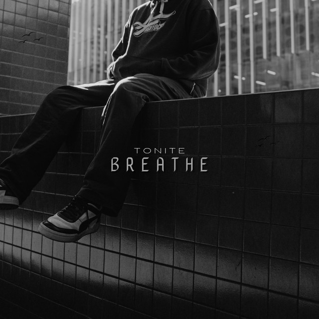 Rapper Tonite shares new single feat. Wild Gloriosa and Anthony Liddell: listen to “Breathe”