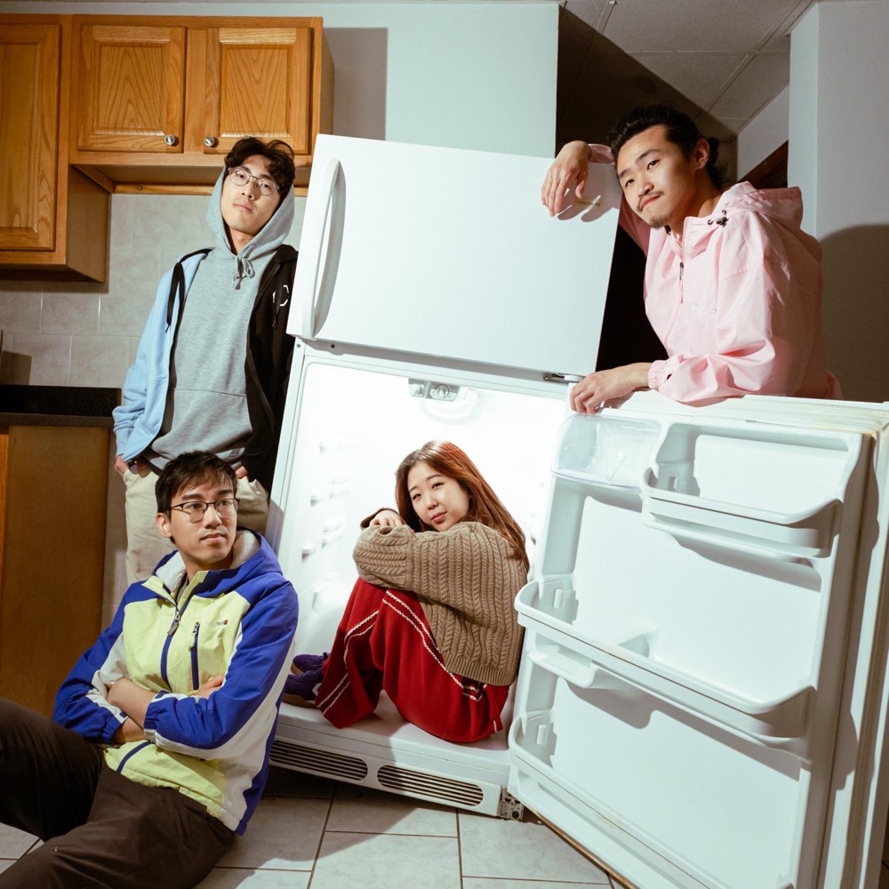 in/of debut with a refreshingly upbeat song called “igloo”