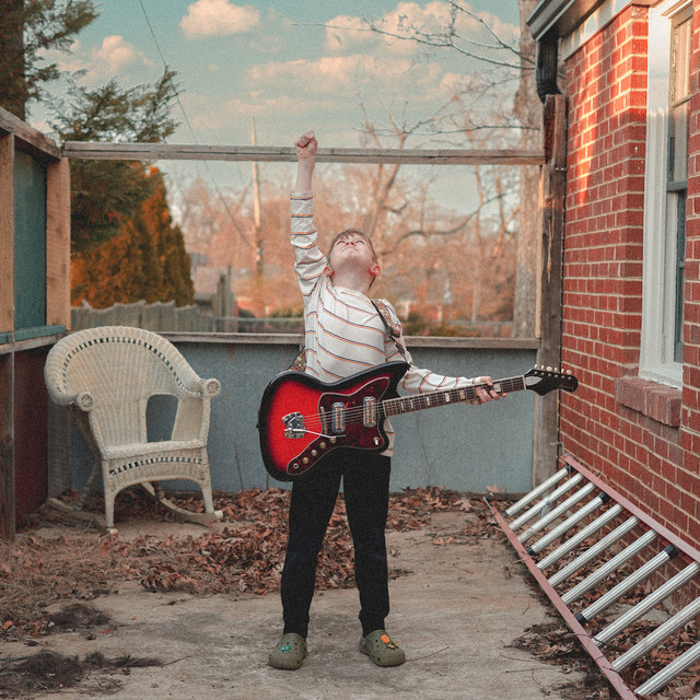 Watch Eauclaire’s music video for new single “Help Me Out