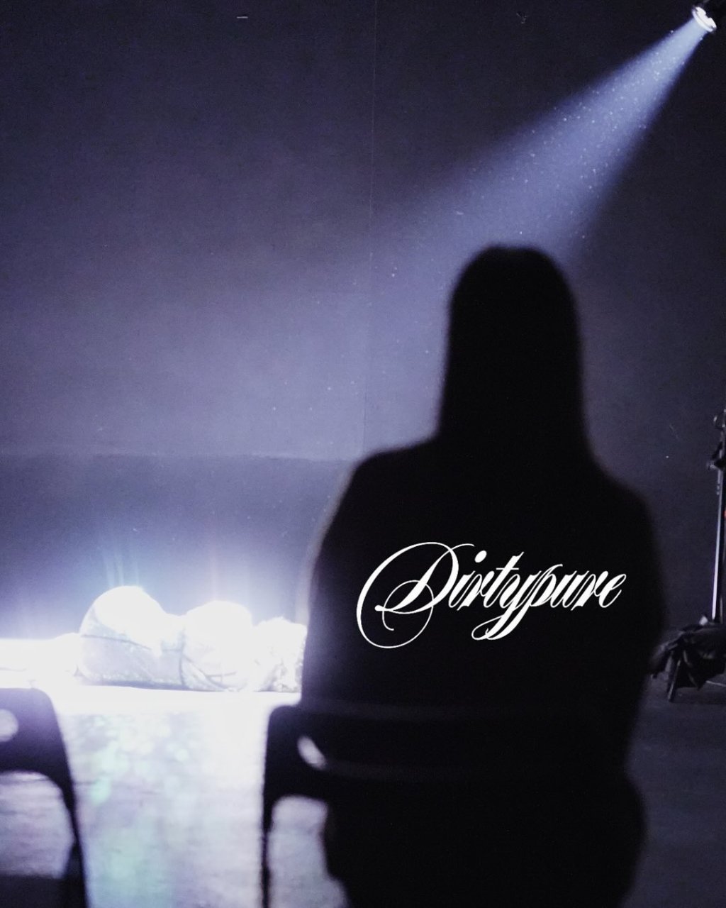 Alt-pop singer Samantha Margret returns with “dirtypure”