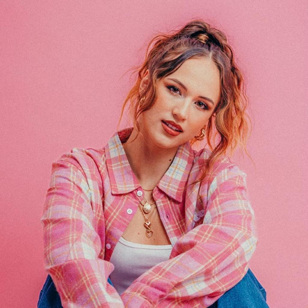 R&B Newcomer Makayla Unveils New Song “Be Mine” –&nbsp;Listen