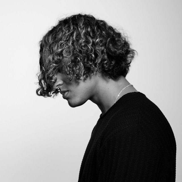 Brando loves it “When You Stay”: hear his latest single