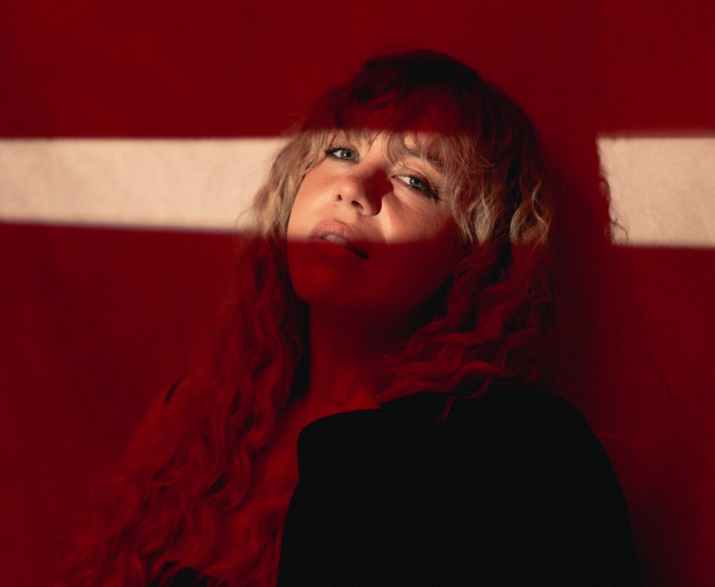 Jaime French Unveils Her Debut Single, “The&nbsp;Hunter”