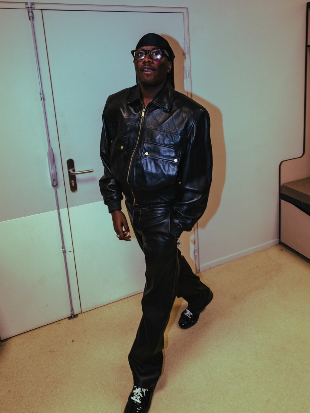 Master Peace teams up with Thomas Day for this earmworm called “Love&nbsp;Hate”