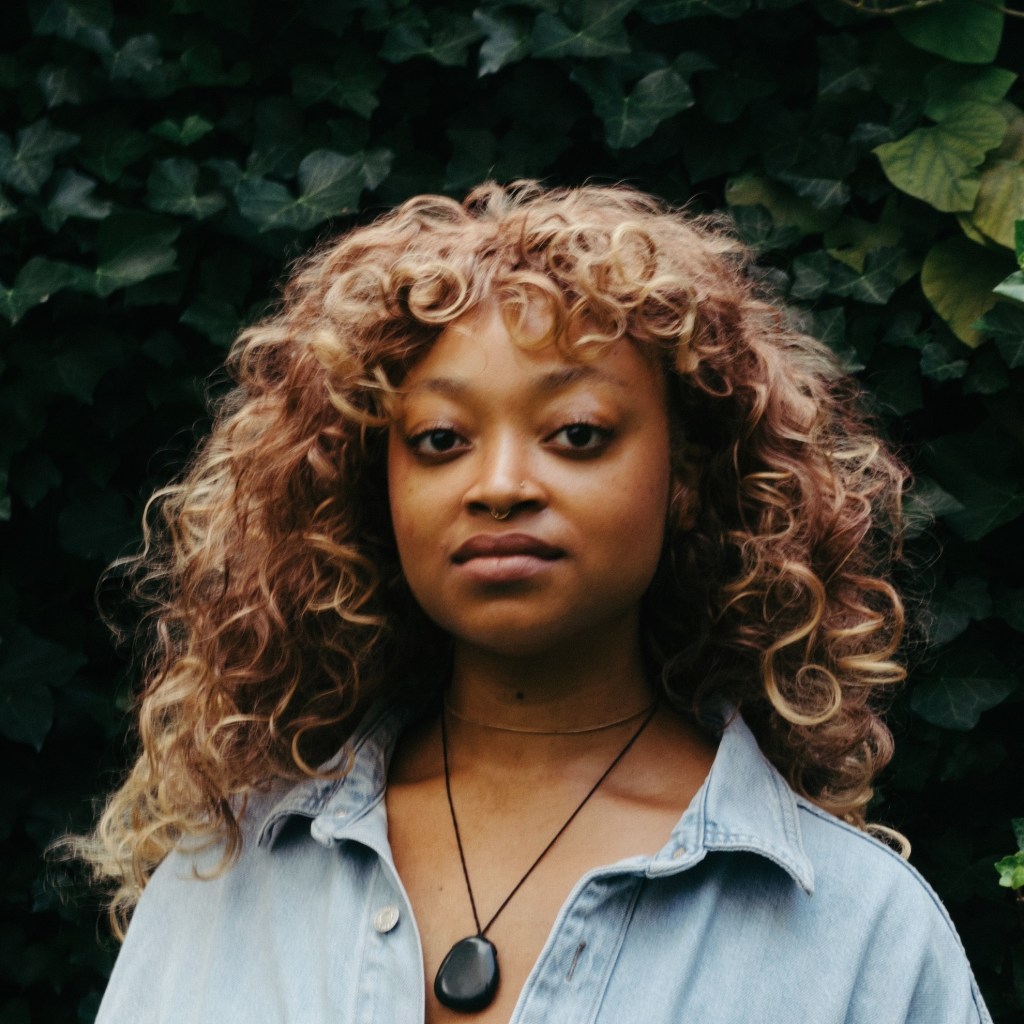 Tan Brown teases upcoming new EP with another single, “Green&nbsp;Glow”