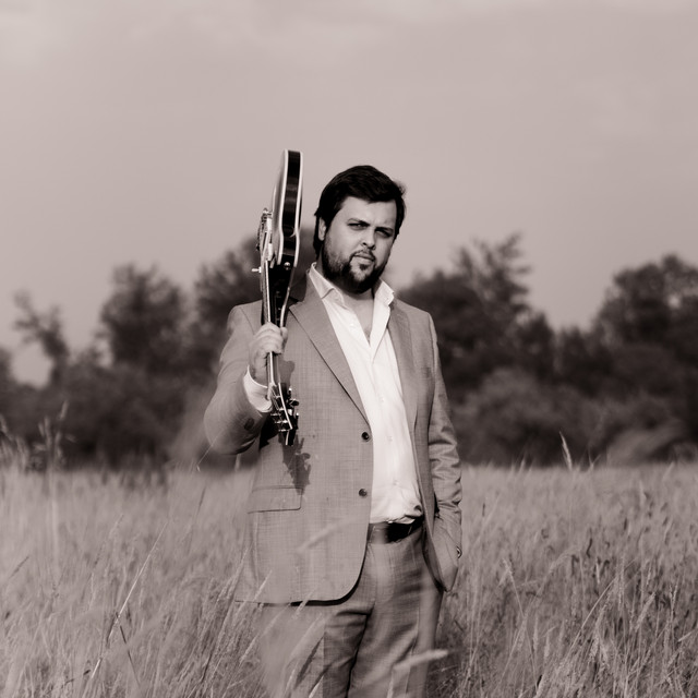 Listen: Eduardo Branco – “Baby, I’m Going To Love You”