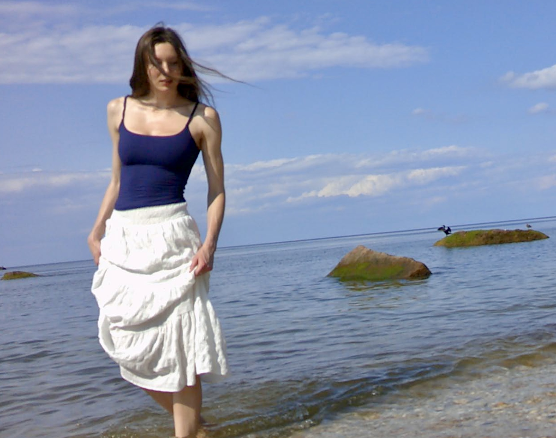 Ava Franks Collaborates with Young Rising Sons on “Sweetless Surrender”