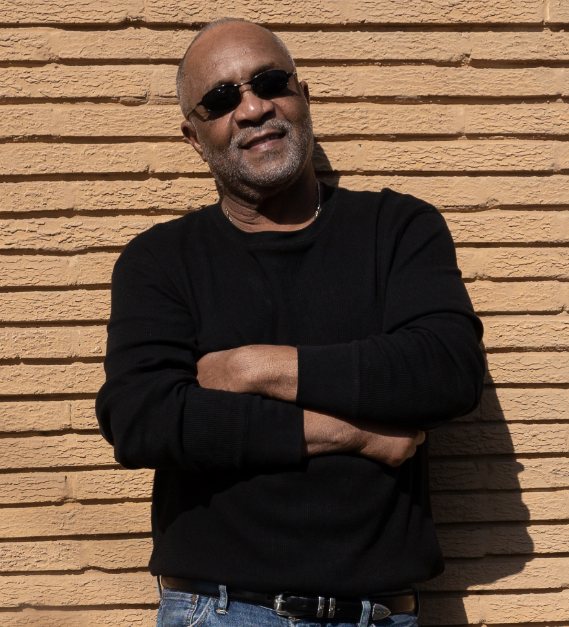 Bill Daniels’ Song “He Ain’t Me” Captures Romantic Hesitation and Reassurances